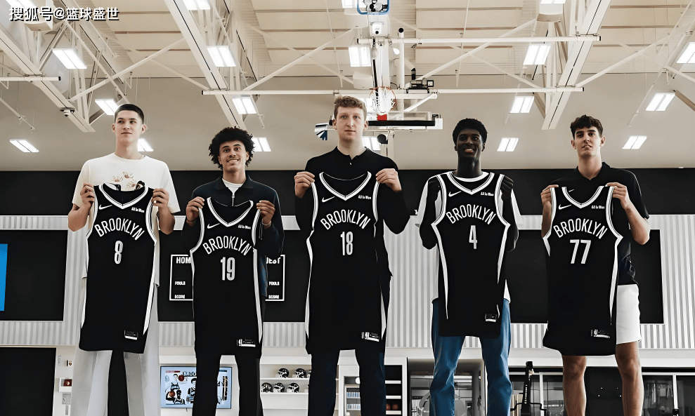 自毁长城？透支未来？休赛期的失望球隊(duì)！