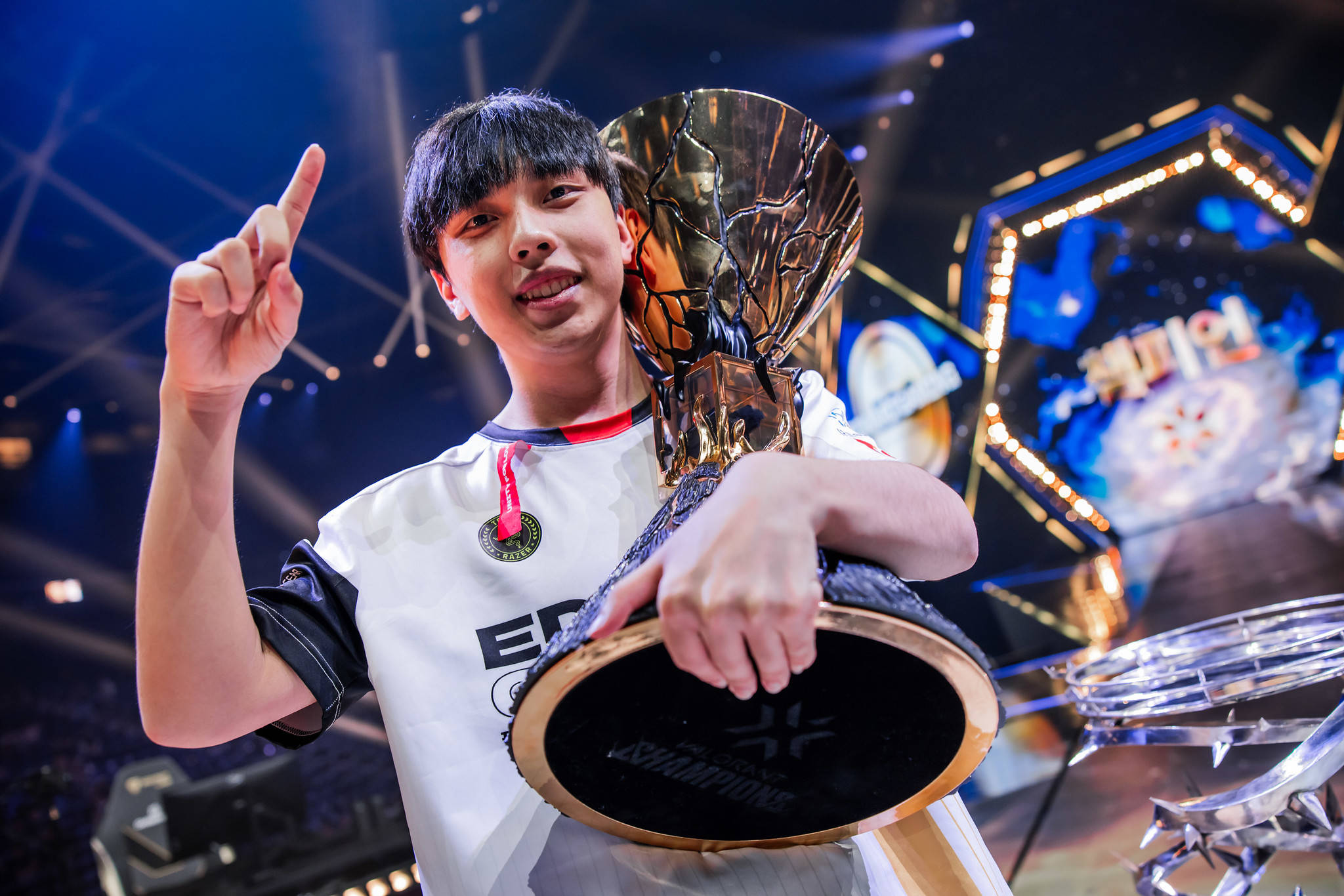 VCTCN:前EDG选手S1Mon或将加盟次级战队AQ