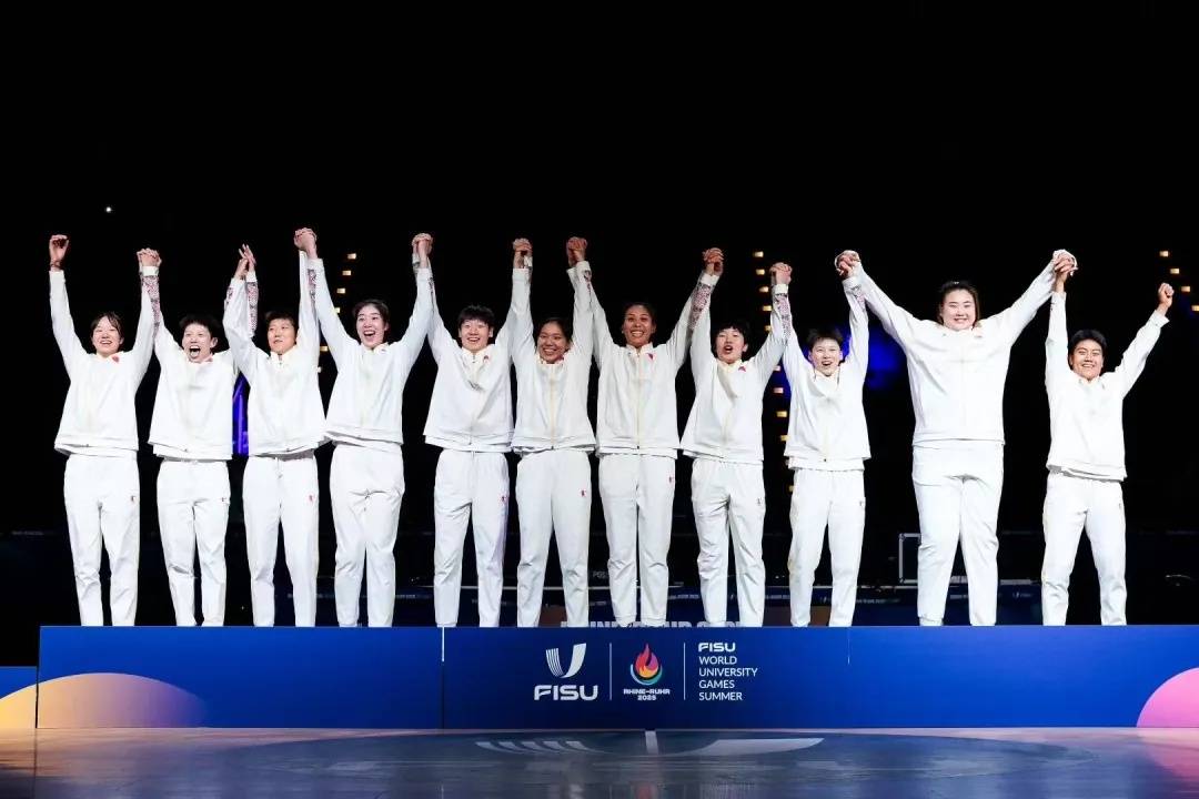 李星诺、赵若含!为国争光!