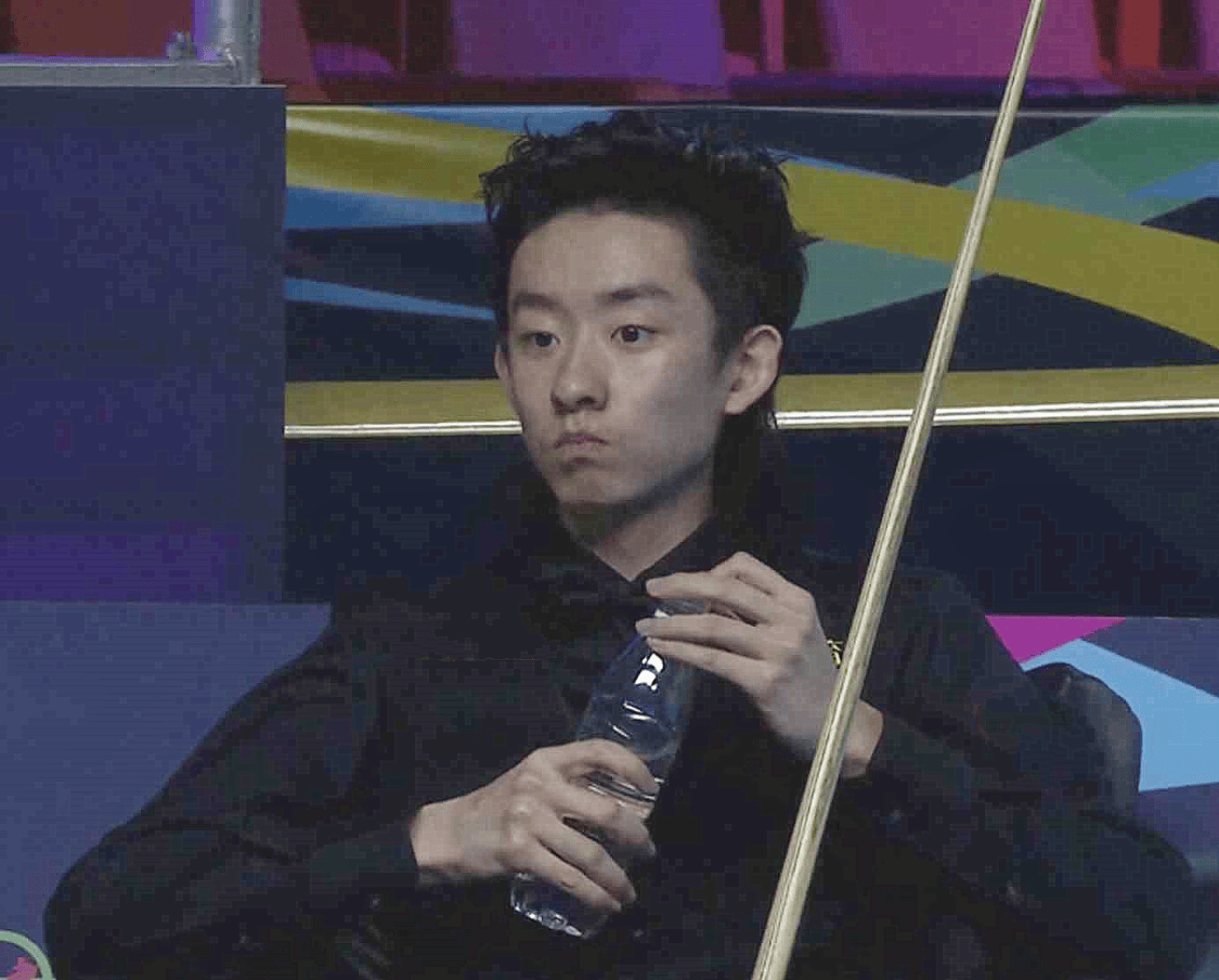 斯诺克國(guó)锦賽(sài)4强出炉！中國(guó)占2席，锁定决賽(sài)资格，赵心童会师吴宜泽