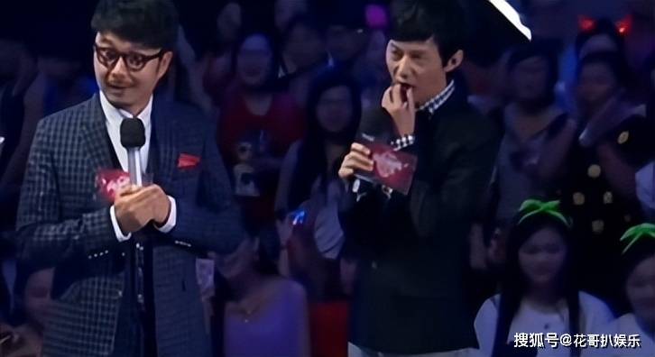 何炅再次身处抓马名场面，内娱史官非他莫属，盘点内娱经典名场面