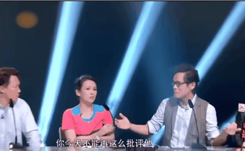 何炅再次身处抓马名场面，内娱史官非他莫属，盘点内娱经典名场面