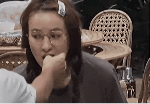 何炅再次身处抓马名场面，内娱史官非他莫属，盘点内娱经典名场面