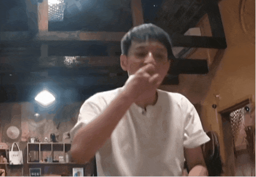 何炅再次身处抓马名场面，内娱史官非他莫属，盘点内娱经典名场面