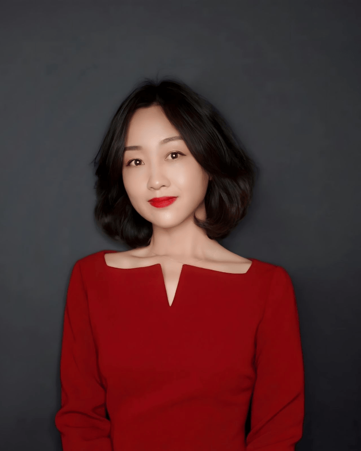 全新梅赛德斯-奔驰助阵，2025英雄联盟全球总决赛燃爆蓉城！