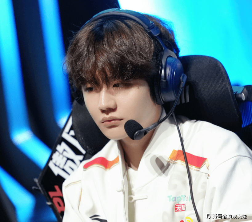 S16将成为LPL最黑暗的一年，9位选手将休息，全是一线顶流明星选手