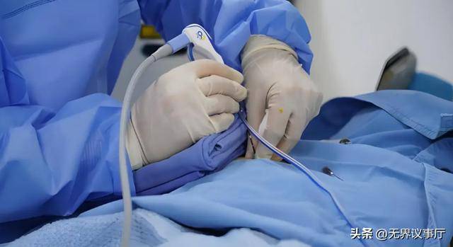 抗癌赛道大洗牌！明星选手接连遇挫，新势力闷声憋大招