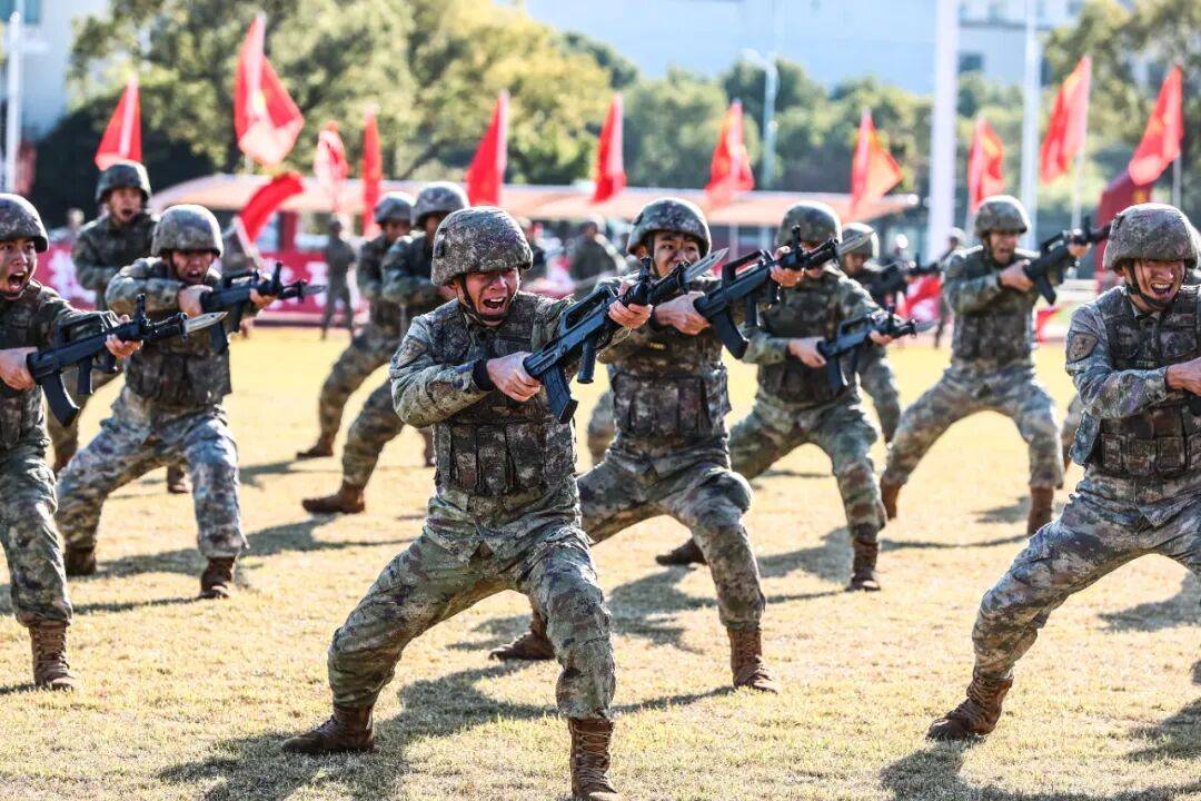 超燃来袭！直击军体运动会“名场面”