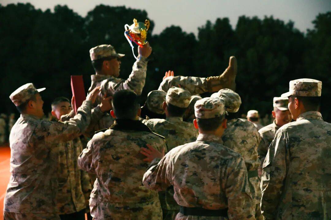 超燃来袭！直击军体运动会“名场面”