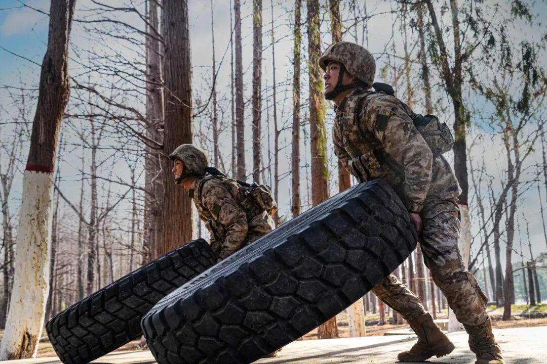 超燃来袭！直击军体运动会“名场面”