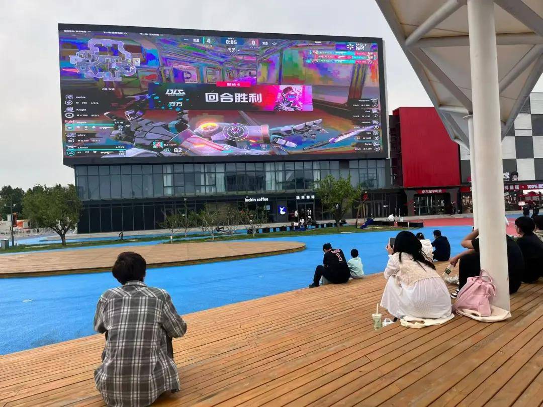 2025英雄联盟全球总决赛瑞士轮在北京亦庄收官！8强席位尘埃落定