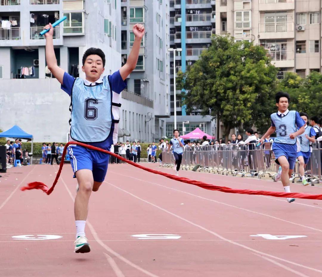 镜头里的校运会 | 冲线名场面合集