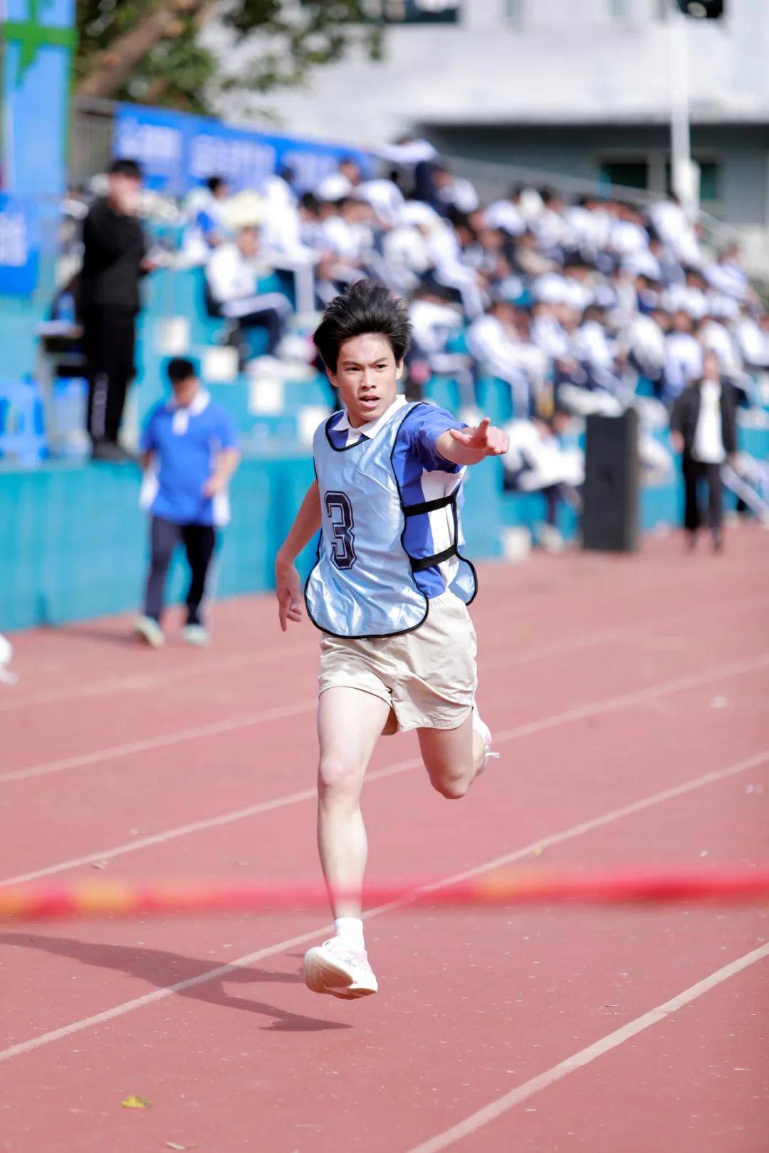 镜头里的校运会 | 冲线名场面合集