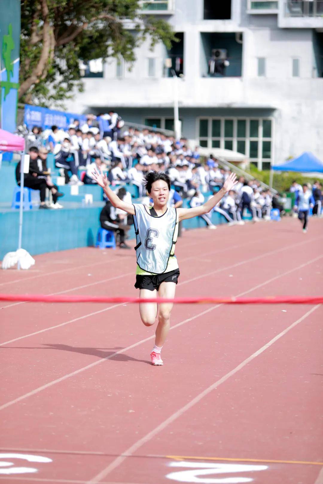 镜头里的校运会 | 冲线名场面合集