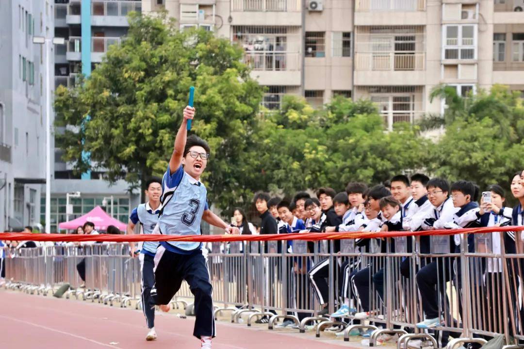 镜头里的校运会 | 冲线名场面合集