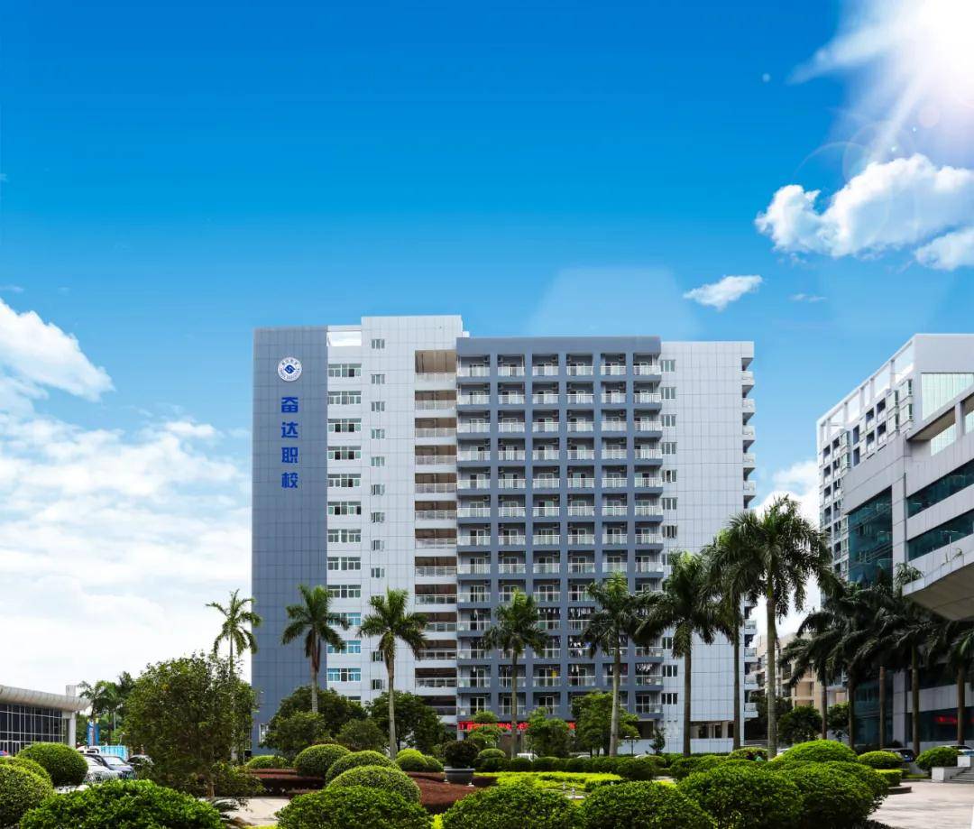 镜头里的校运会 | 冲线名场面合集