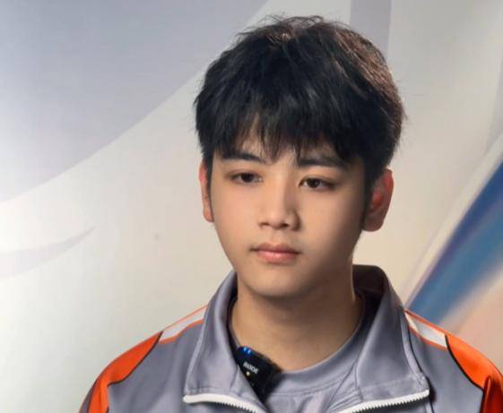 KSG无言未战先火，和AG三人一起录综艺，KPL下一代明星选手有戏？