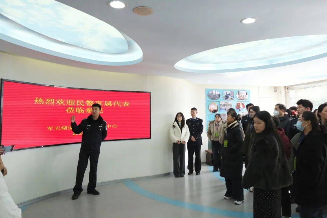 上海域外监狱警营春晚名场面！