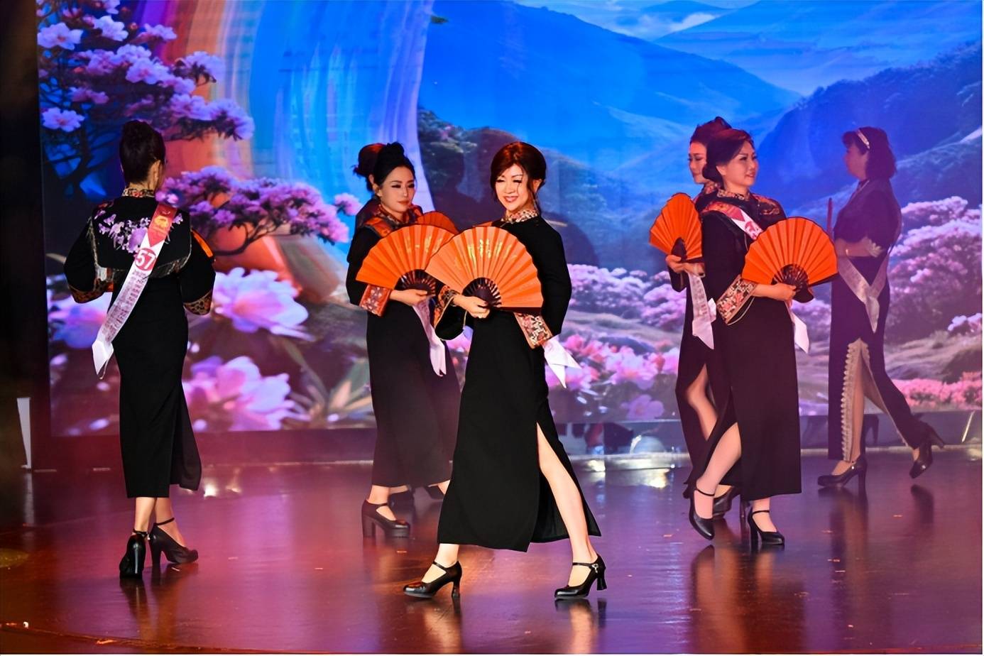 2025世界旗袍皇后全球总决赛海上邮轮圆满落幕