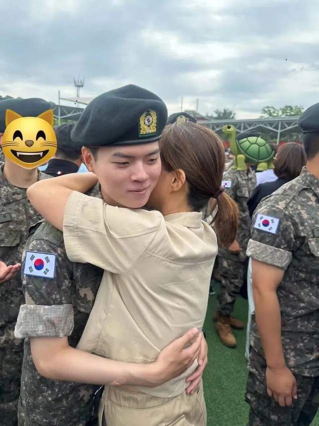 LOL传奇选手将要复出，与大魔王Faker同校，十年磨一冠成就历史！