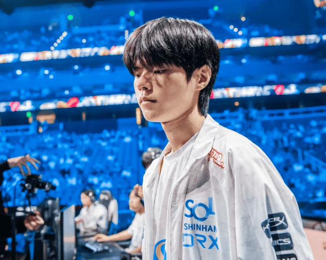 LOL传奇选手将要复出，与大魔王Faker同校，十年磨一冠成就历史！